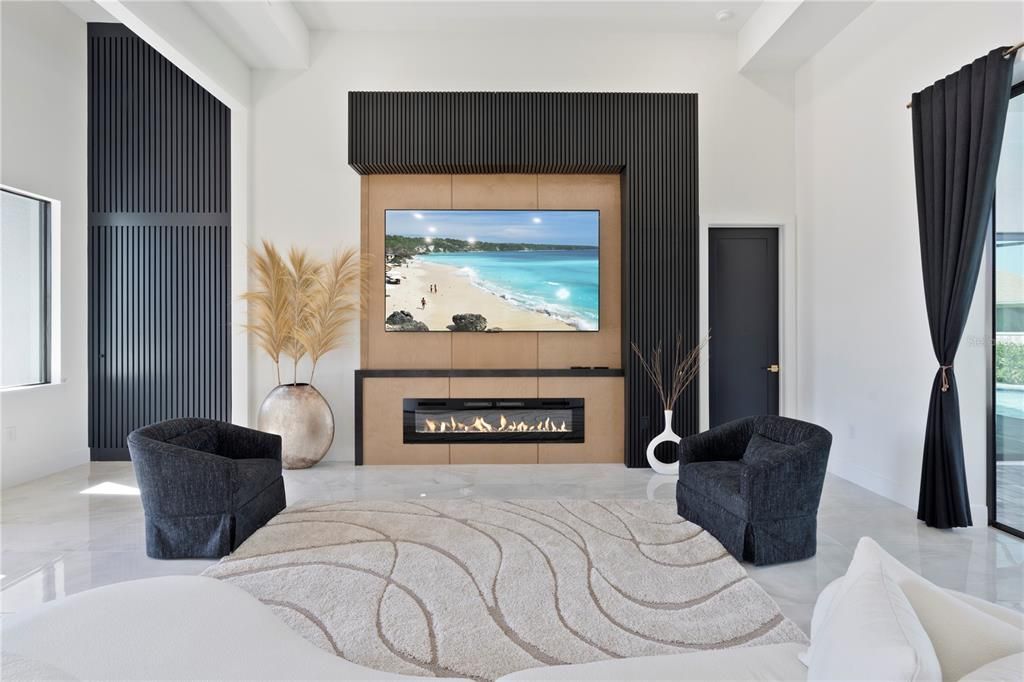 For Sale: $1,339,000 (4 beds, 3 baths, 2405 Square Feet)