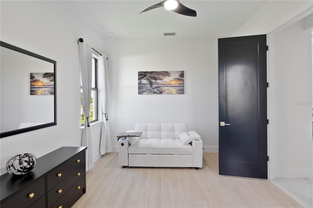 For Sale: $1,339,000 (4 beds, 3 baths, 2405 Square Feet)