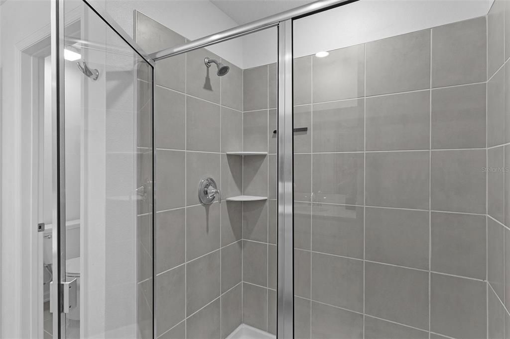 Active With Contract: $469,000 (4 beds, 2 baths, 2584 Square Feet)