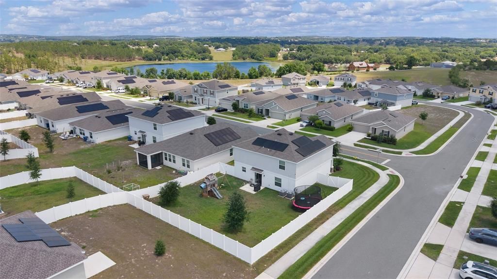 Active With Contract: $469,000 (4 beds, 2 baths, 2584 Square Feet)