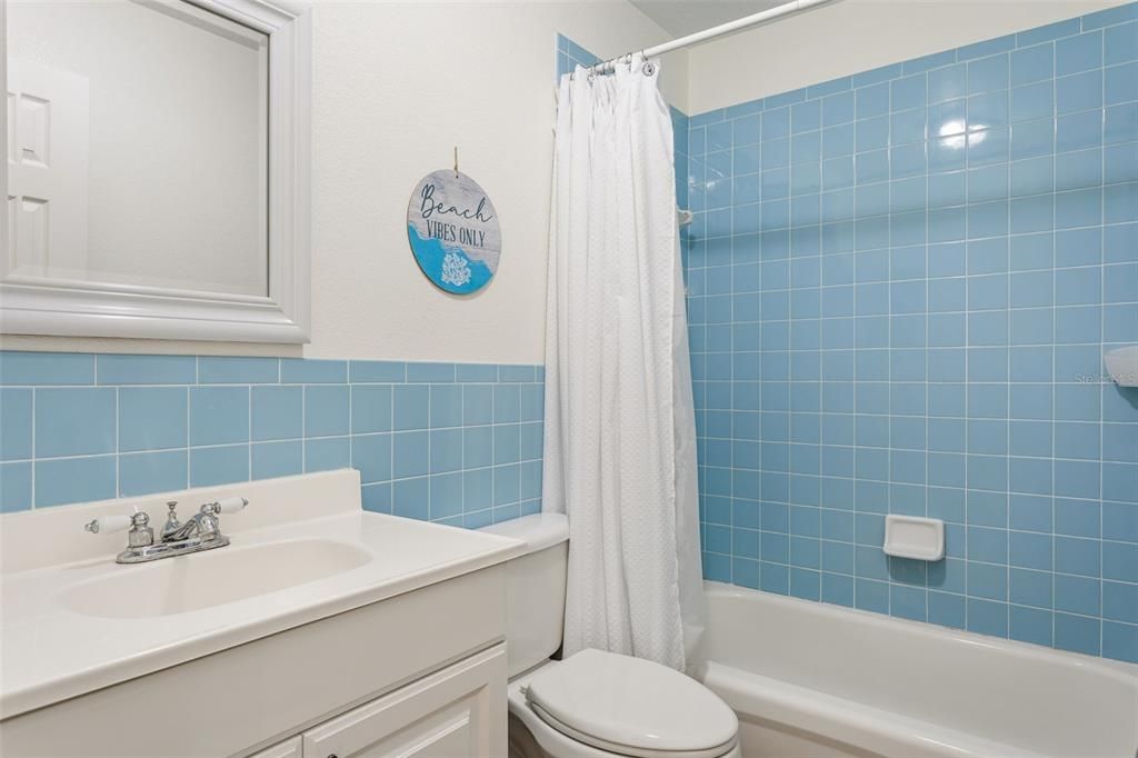 Active With Contract: $875,000 (4 beds, 2 baths, 2512 Square Feet)
