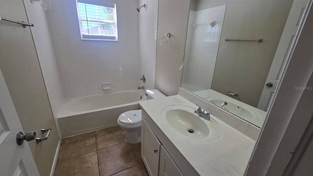Active With Contract: $299,000 (3 beds, 2 baths, 2424 Square Feet)