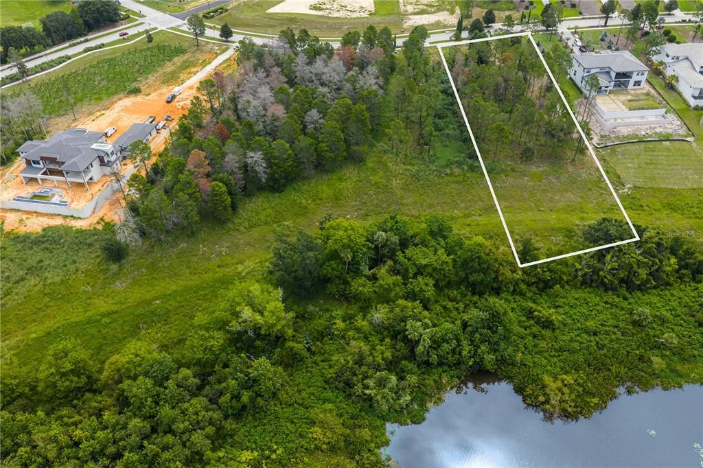 待售: $1,380,000 (1.02 acres)