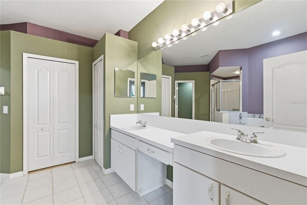 Active With Contract: $309,900 (3 beds, 2 baths, 2054 Square Feet)