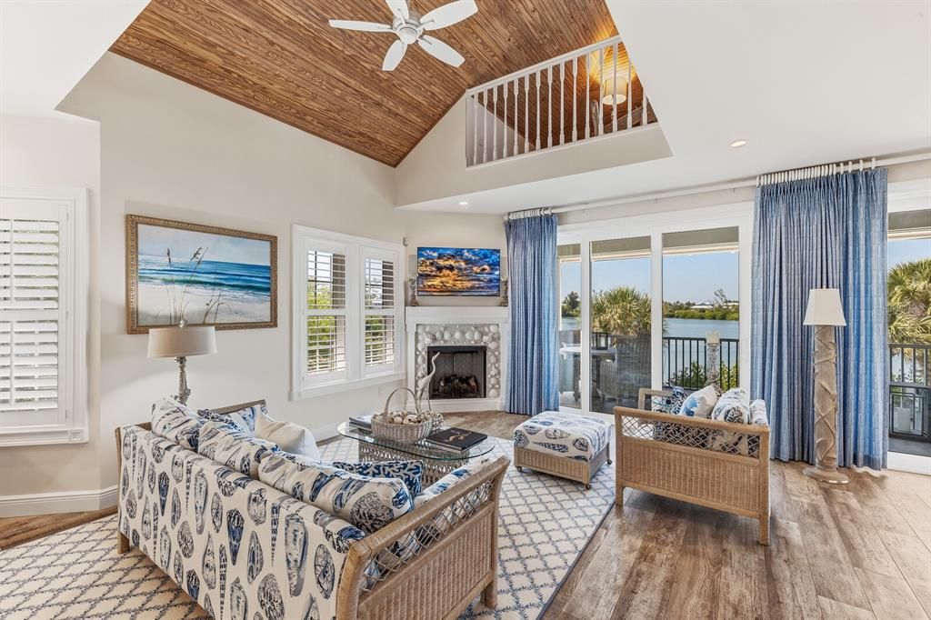 For Sale: $4,750,000 (5 beds, 6 baths, 5064 Square Feet)
