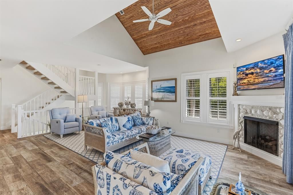 For Sale: $4,750,000 (5 beds, 6 baths, 5064 Square Feet)