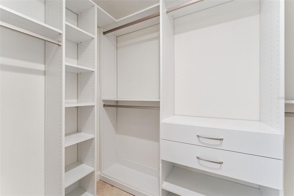 На продажу: $625,000 (3 спален, 2 ванн, 2073 Квадратных фут)