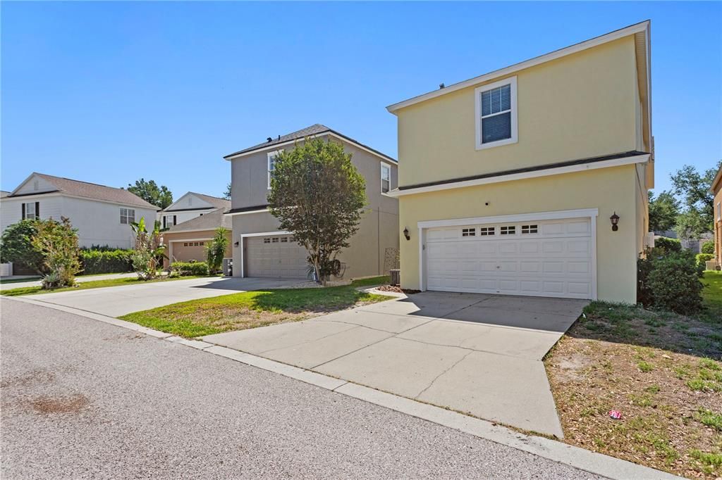 Active With Contract: $599,000 (4 beds, 3 baths, 3140 Square Feet)