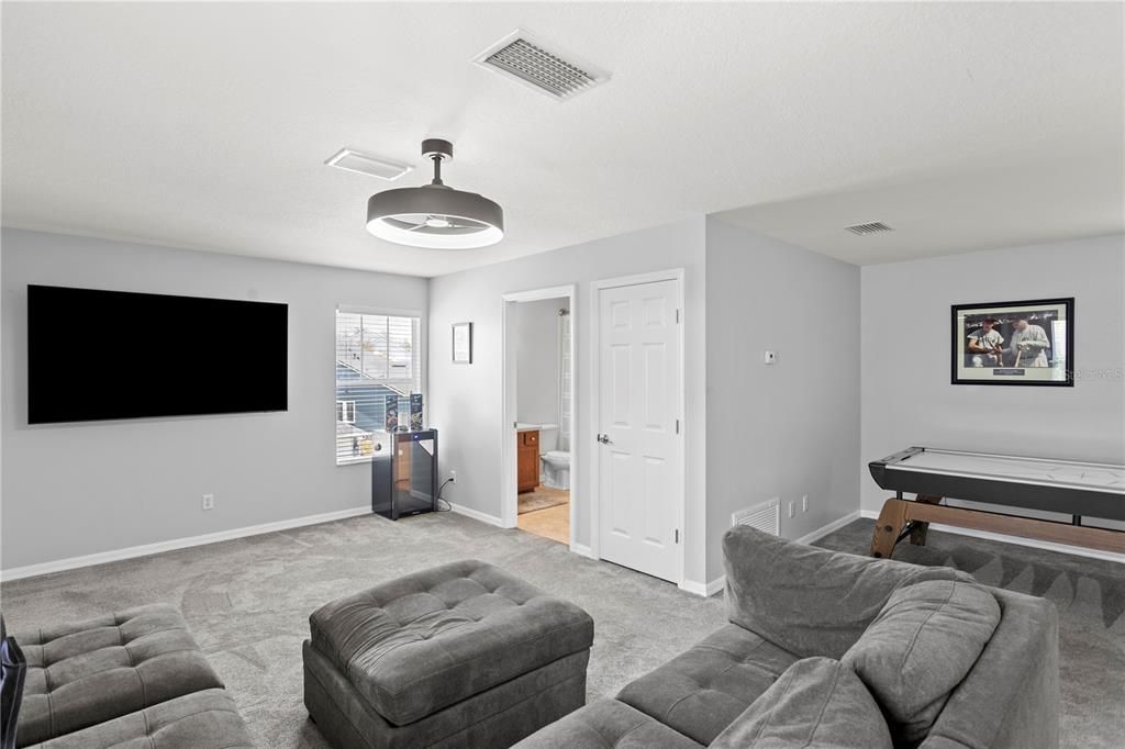 Active With Contract: $599,000 (4 beds, 3 baths, 3140 Square Feet)