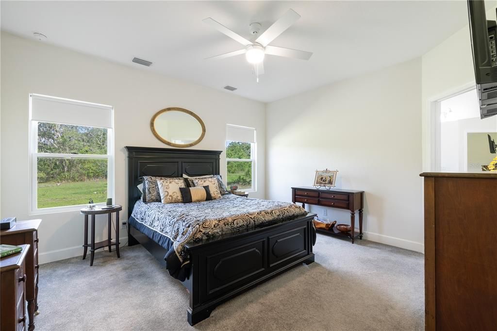 For Sale: $525,000 (3 beds, 2 baths, 2190 Square Feet)