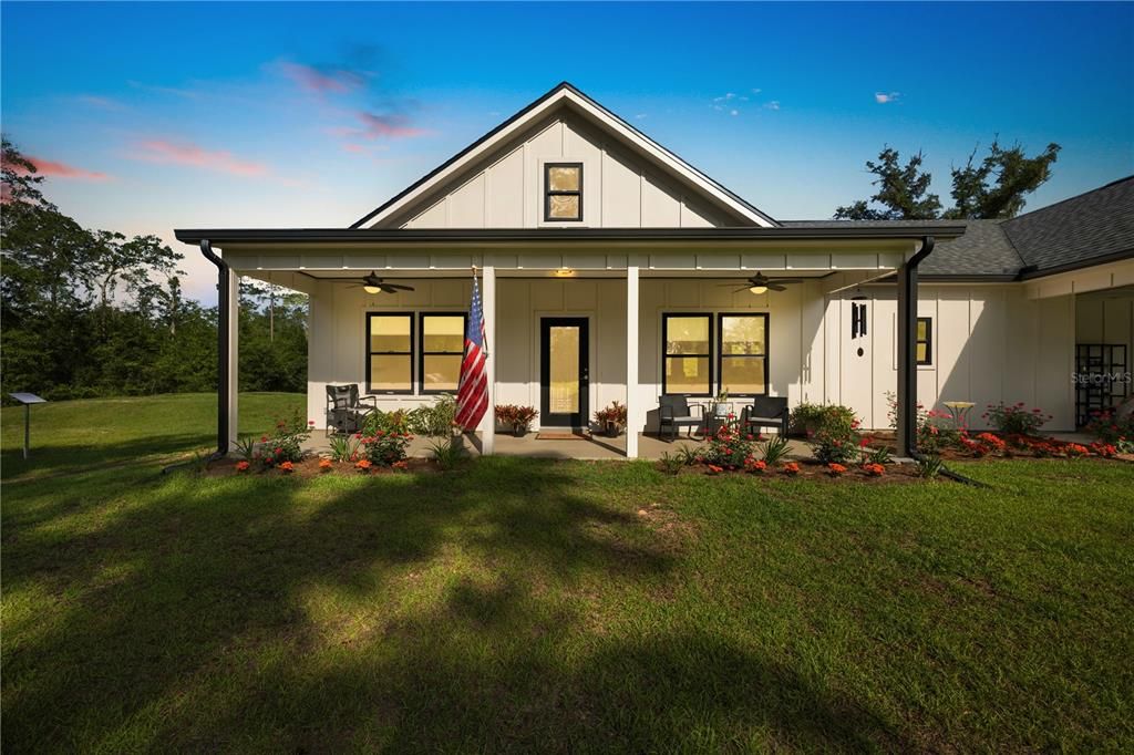 For Sale: $525,000 (3 beds, 2 baths, 2190 Square Feet)