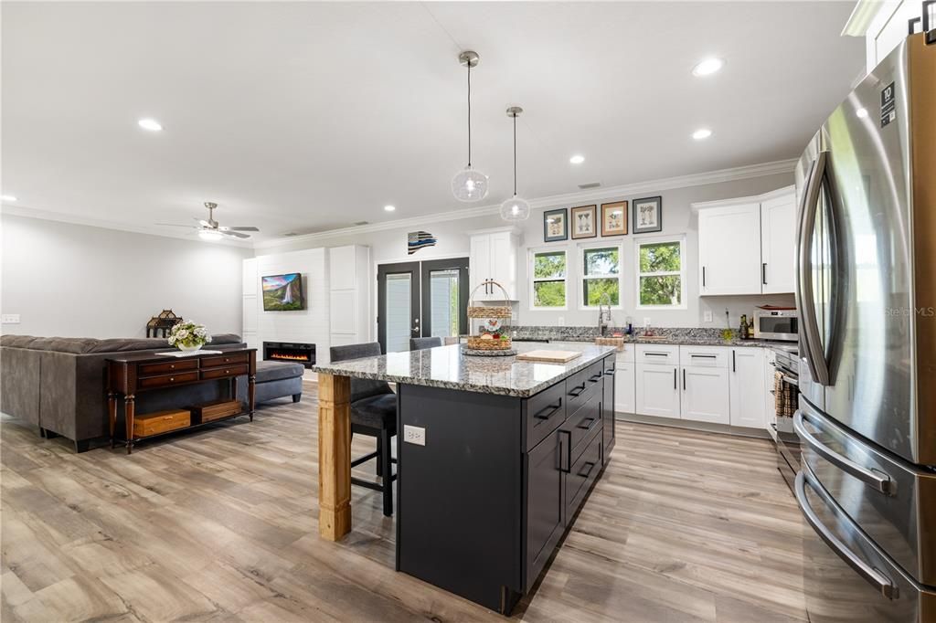 For Sale: $525,000 (3 beds, 2 baths, 2190 Square Feet)