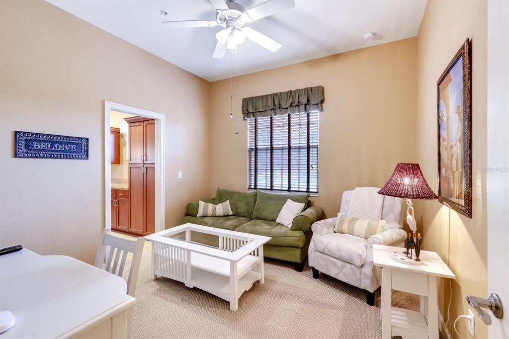 For Sale: $425,000 (3 beds, 2 baths, 1612 Square Feet)