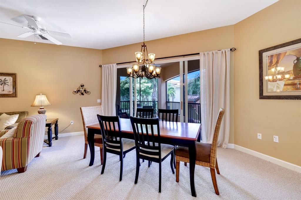 For Sale: $425,000 (3 beds, 2 baths, 1612 Square Feet)