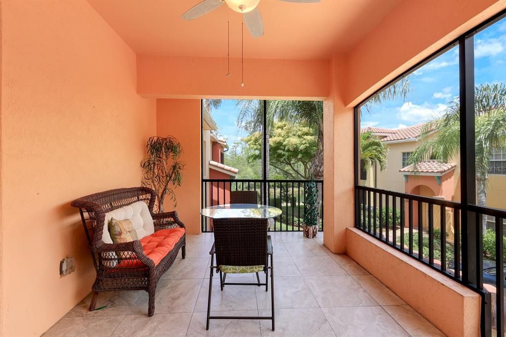 For Sale: $425,000 (3 beds, 2 baths, 1612 Square Feet)