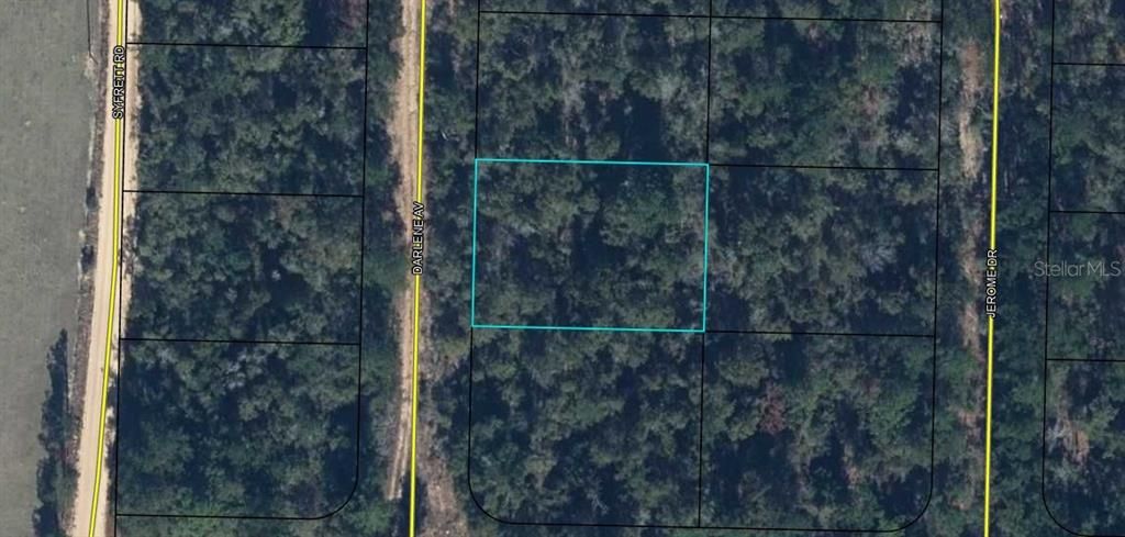 For Sale: $5,900 (0.26 acres)