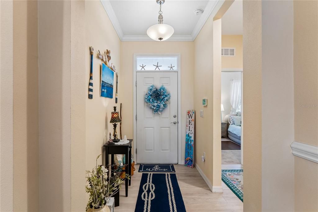 En Venta: $390,000 (4 camas, 2 baños, 2078 Pies cuadrados)