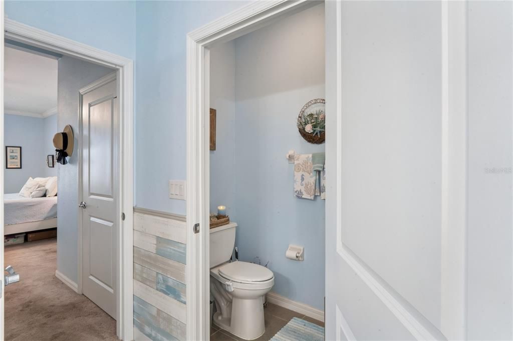 En Venta: $390,000 (4 camas, 2 baños, 2078 Pies cuadrados)