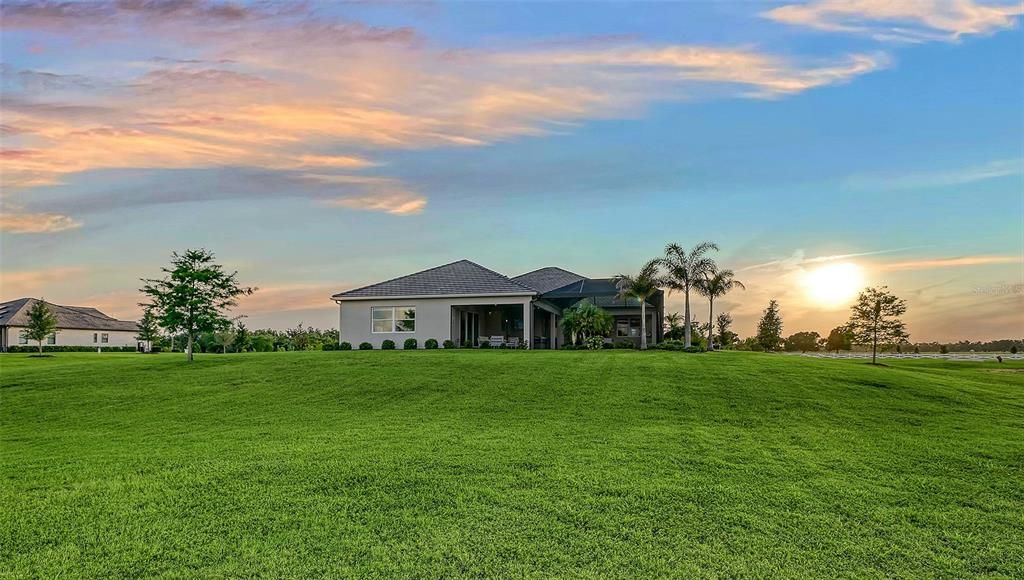 For Sale: $1,595,000 (4 beds, 3 baths, 3561 Square Feet)