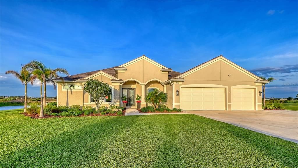 For Sale: $1,595,000 (4 beds, 3 baths, 3561 Square Feet)