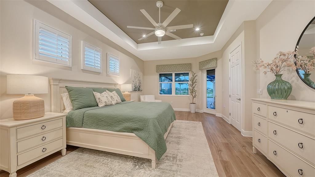 For Sale: $1,595,000 (4 beds, 3 baths, 3561 Square Feet)