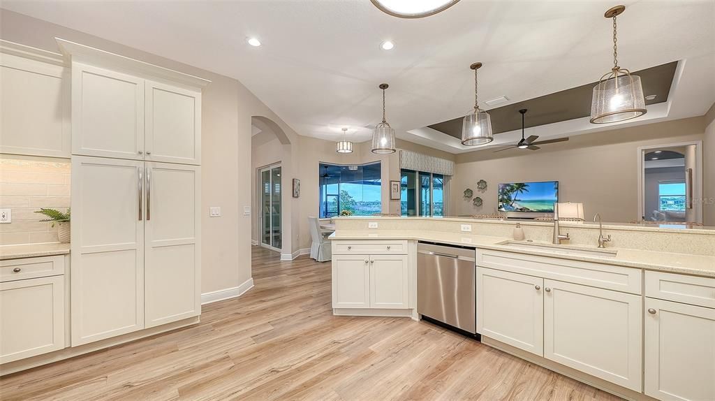For Sale: $1,595,000 (4 beds, 3 baths, 3561 Square Feet)