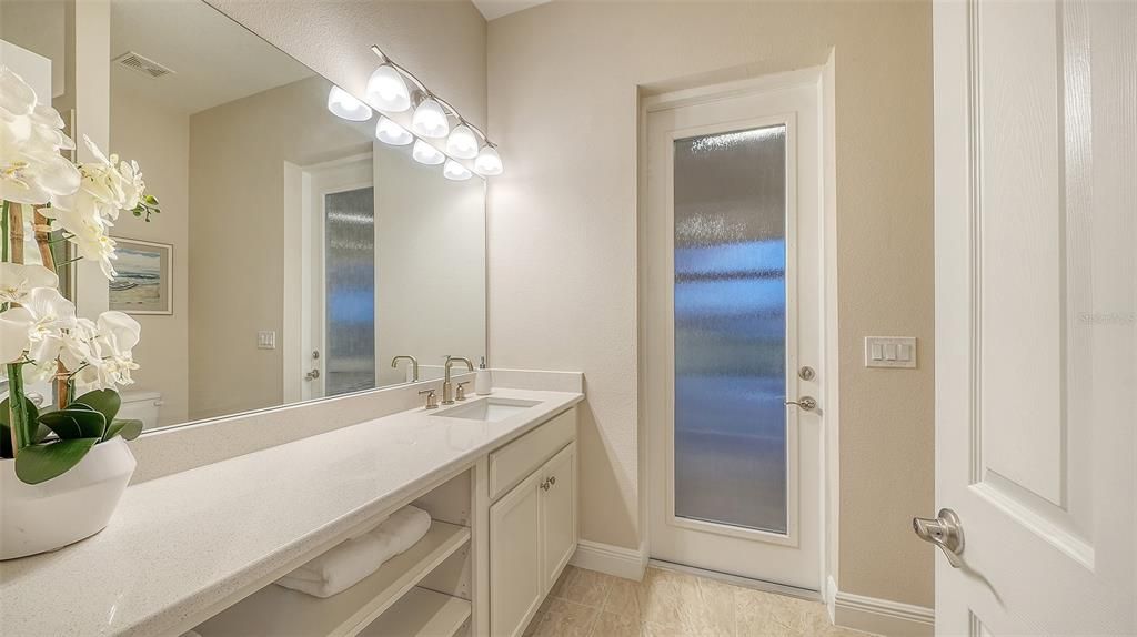 For Sale: $1,595,000 (4 beds, 3 baths, 3561 Square Feet)