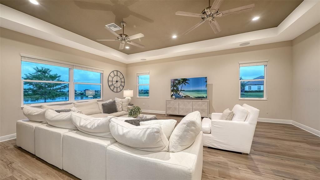 For Sale: $1,595,000 (4 beds, 3 baths, 3561 Square Feet)