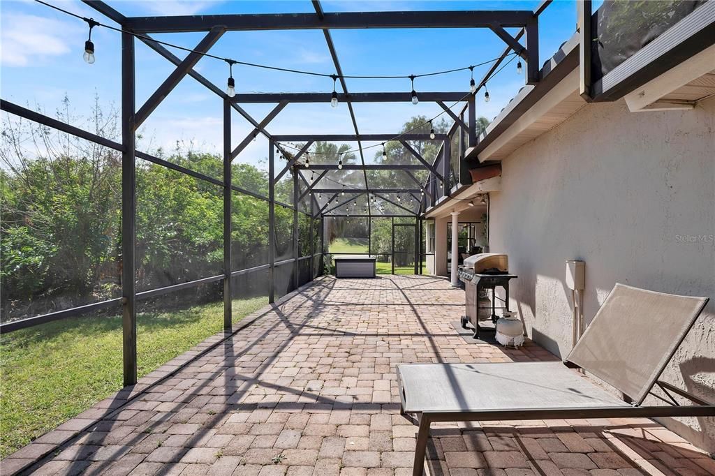 En Venta: $649,900 (4 camas, 2 baños, 2226 Pies cuadrados)