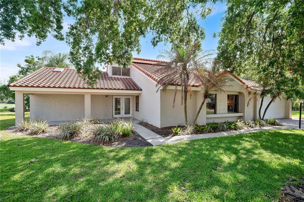 En Venta: $649,900 (4 camas, 2 baños, 2226 Pies cuadrados)