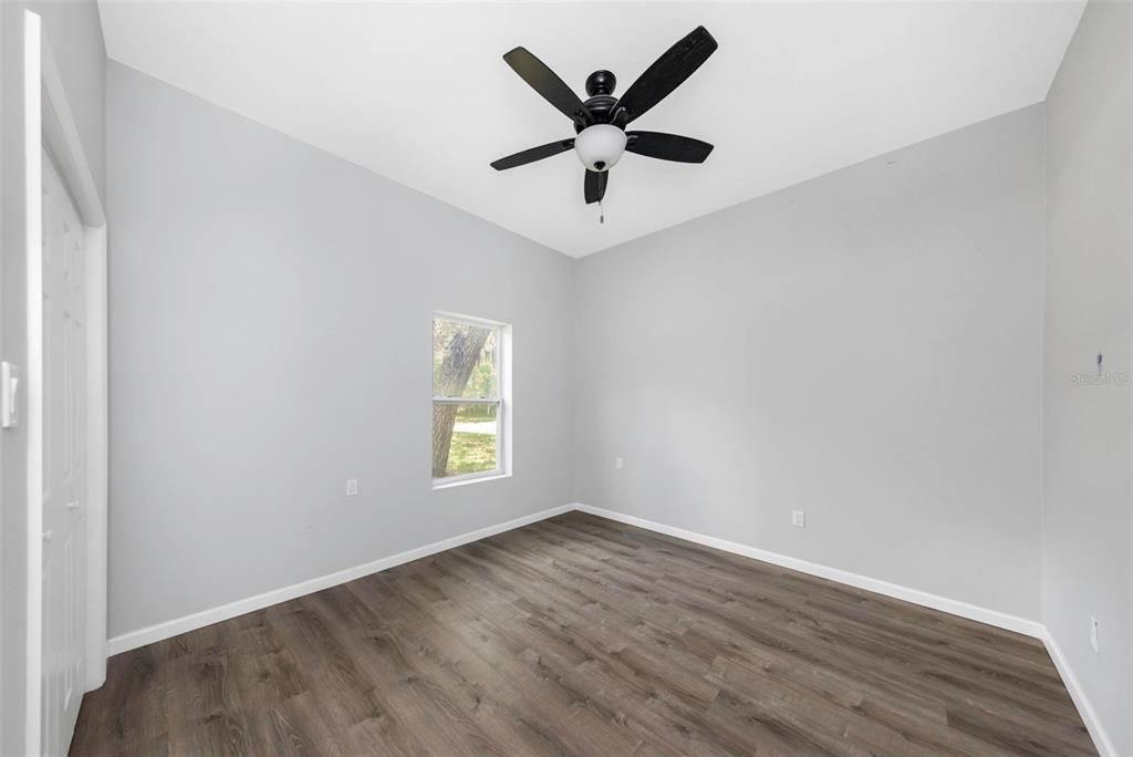 En Venta: $385,000 (6 camas, 3 baños, 2058 Pies cuadrados)
