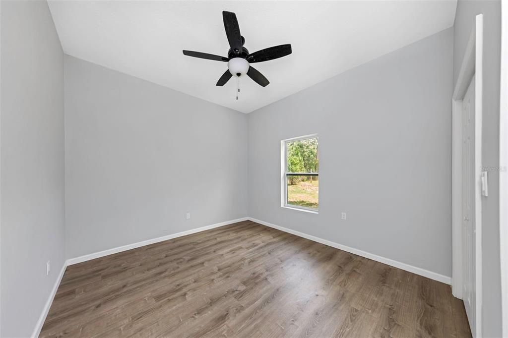 En Venta: $385,000 (6 camas, 3 baños, 2058 Pies cuadrados)
