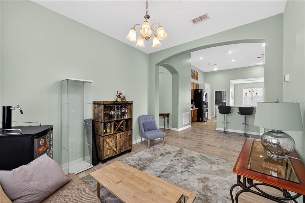 For Sale: $505,000 (4 beds, 3 baths, 2133 Square Feet)