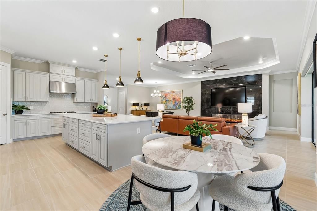 En Venta: $900,000 (3 camas, 3 baños, 3087 Pies cuadrados)