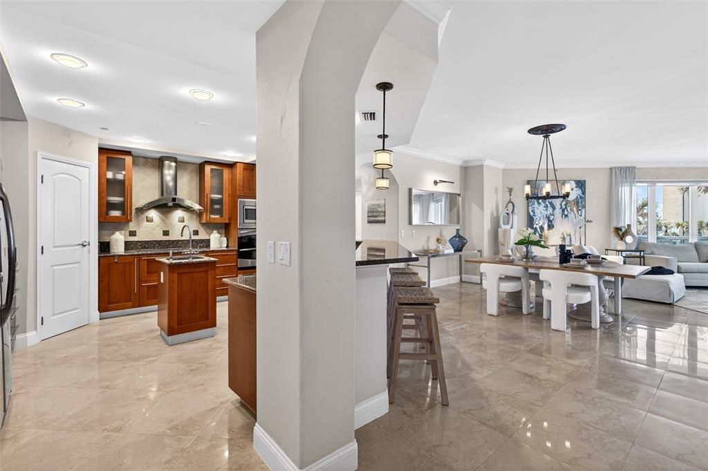 For Sale: $1,400,000 (3 beds, 3 baths, 3147 Square Feet)