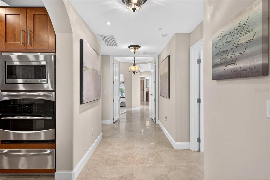 For Sale: $1,400,000 (3 beds, 3 baths, 3147 Square Feet)