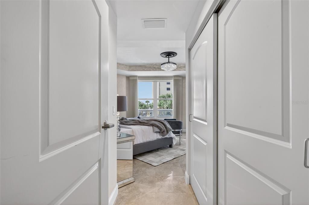 For Sale: $1,400,000 (3 beds, 3 baths, 3147 Square Feet)