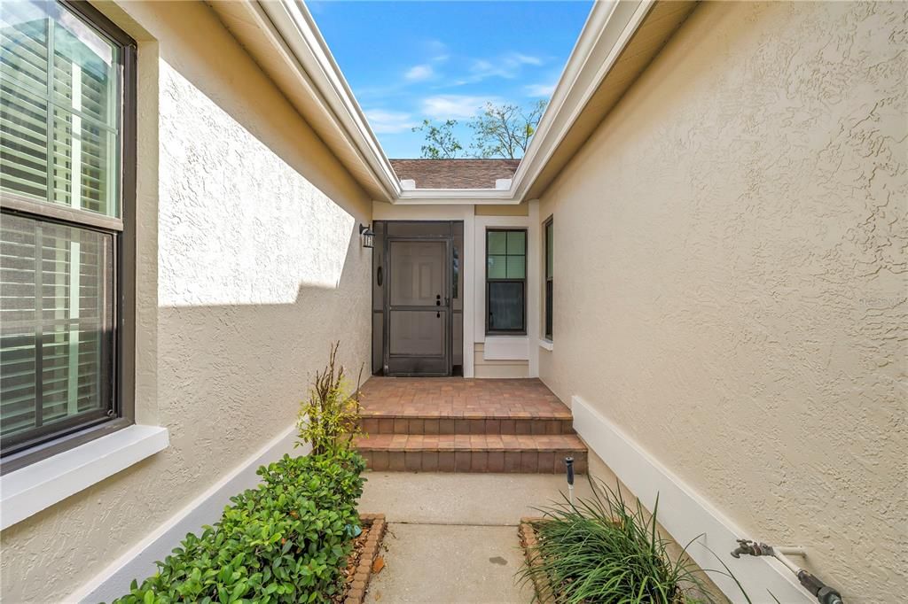 Active With Contract: $485,000 (3 beds, 2 baths, 1501 Square Feet)