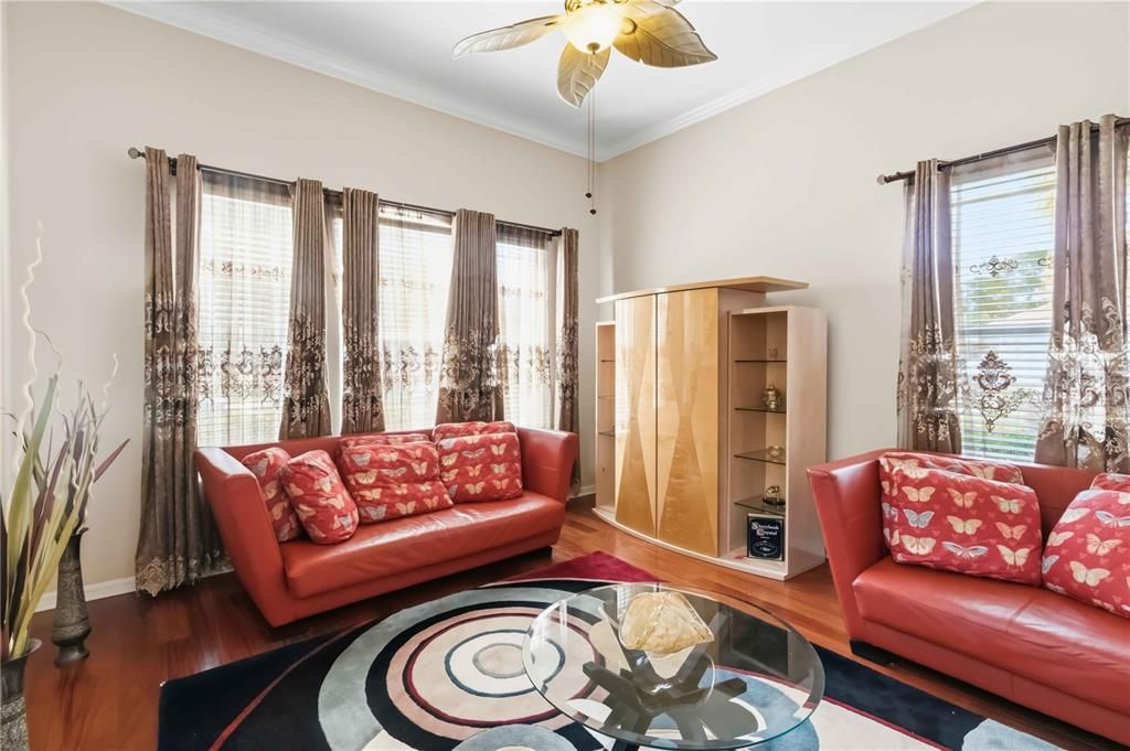 На продажу: $689,900 (4 спален, 3 ванн, 3455 Квадратных фут)