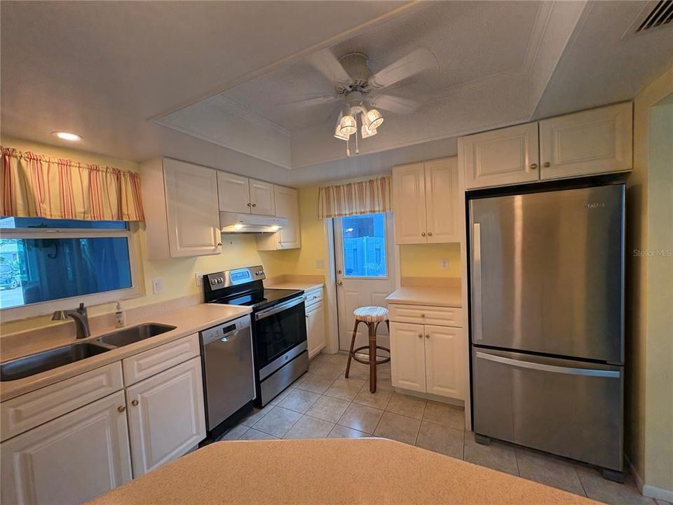 En Venta: $199,900 (2 camas, 2 baños, 1589 Pies cuadrados)