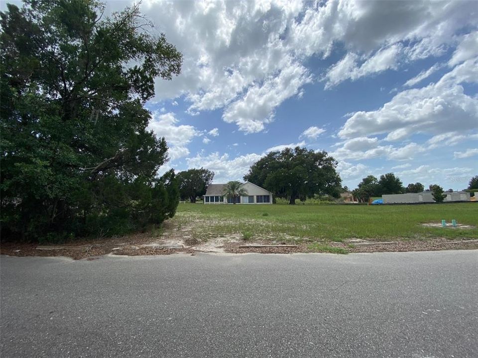 En Venta: $39,000 (0.24 acres)