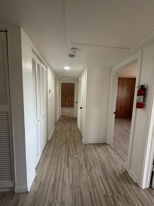 For Sale: $204,500 (3 beds, 1 baths, 1040 Square Feet)