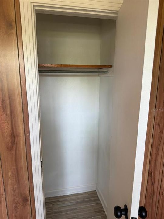 For Sale: $204,500 (3 beds, 1 baths, 1040 Square Feet)