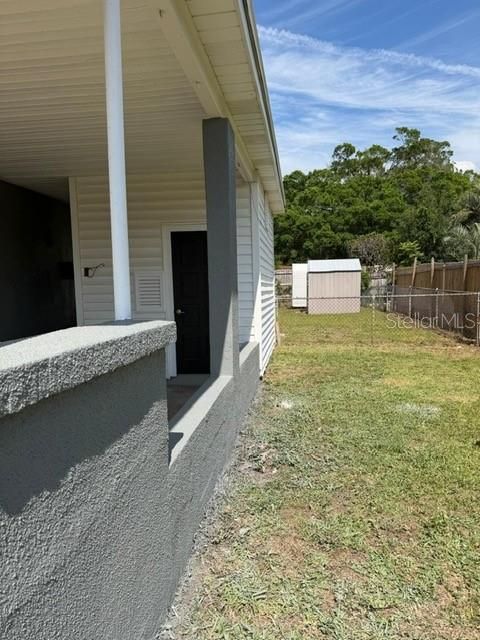 For Sale: $204,500 (3 beds, 1 baths, 1040 Square Feet)