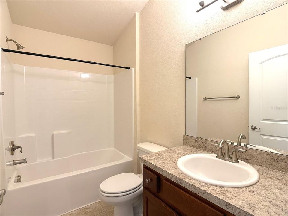For Rent: $1,850 (3 beds, 2 baths, 1397 Square Feet)