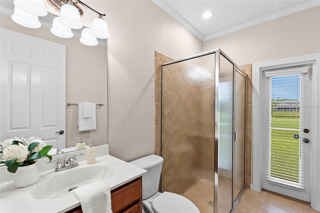 En Venta: $729,000 (4 camas, 3 baños, 2802 Pies cuadrados)