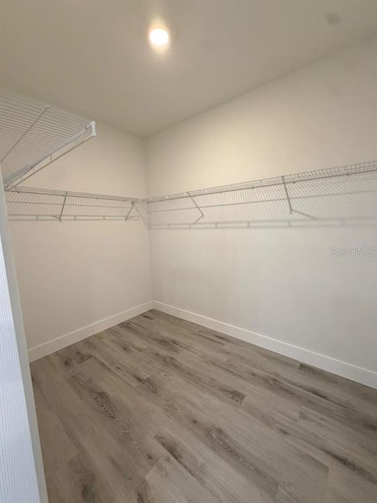 В аренду: $2,400 (4 спален, 3 ванн, 2000 Квадратных фут)