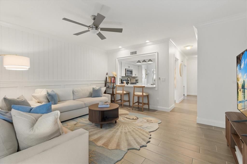 Active With Contract: $390,000 (2 beds, 1 baths, 1132 Square Feet)
