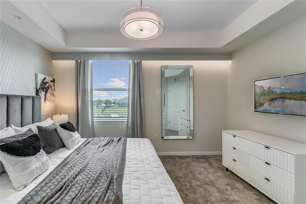 Active With Contract: $399,900 (3 beds, 2 baths, 1329 Square Feet)