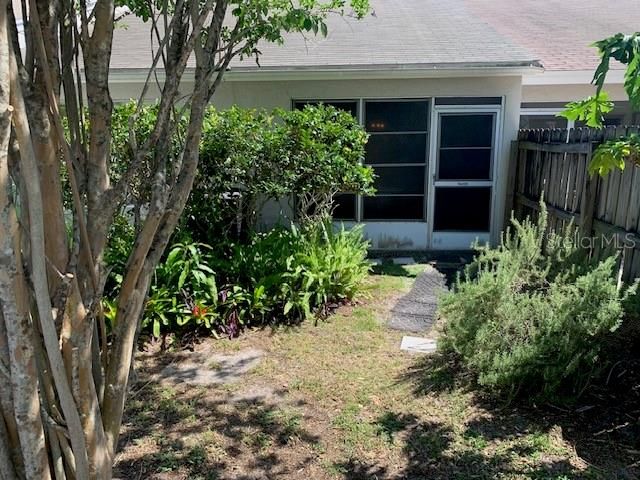 For Rent: $1,795 (2 beds, 2 baths, 1013 Square Feet)